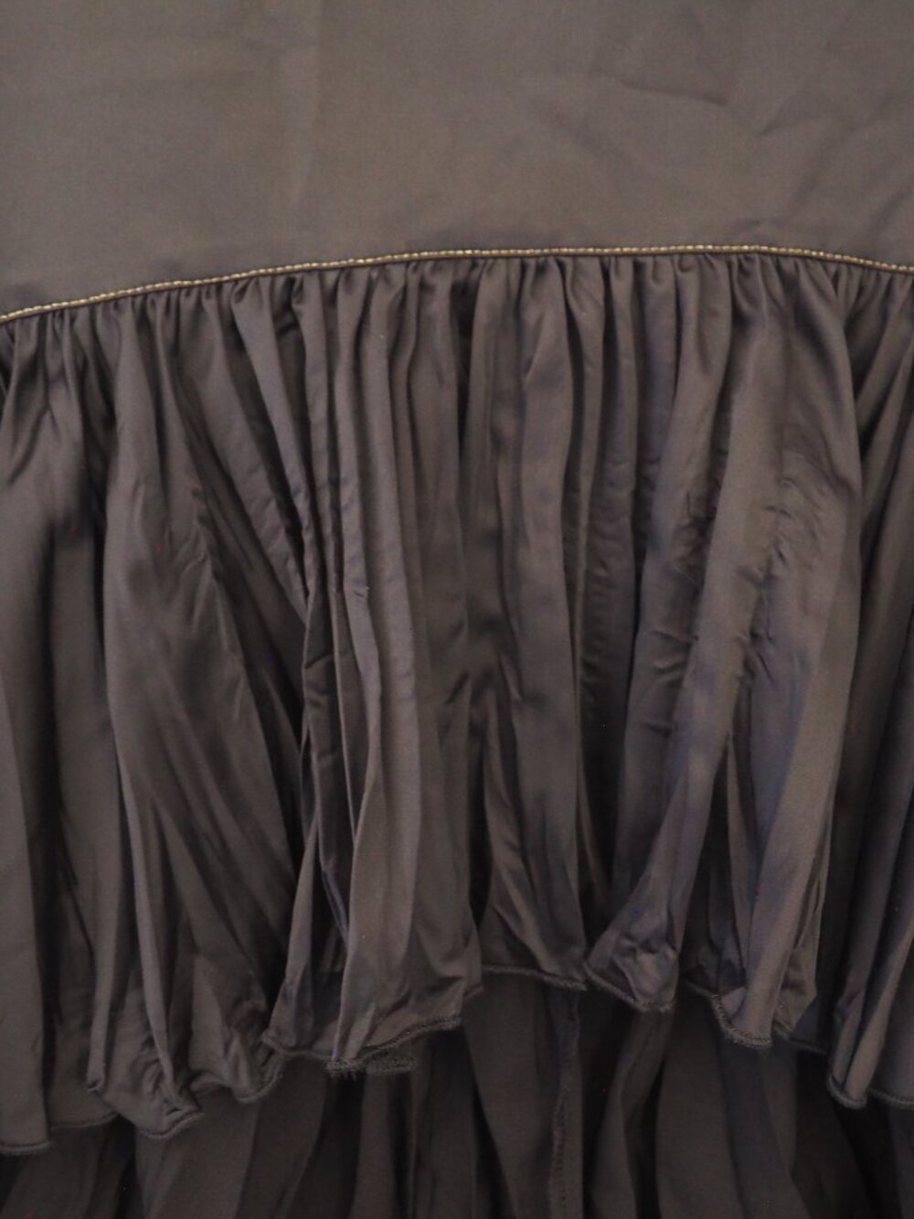 Vintage Roberto Just Cavalli Black Satin Ruffle Trim Skirt sz 42 - Picture 5 of 11